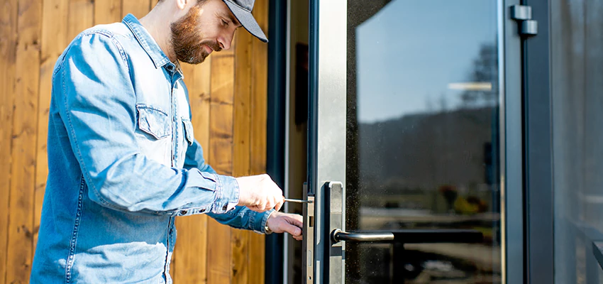 Frameless Glass Storefront Door Locks Replacement in El Centro, CA